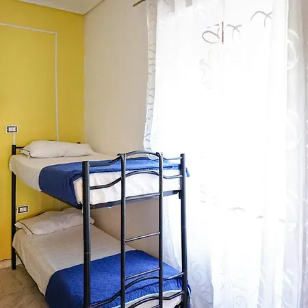 Auberge de jeunesse Mochileros - Age Limit 18-28 *